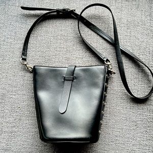 Small bucket cross body bag